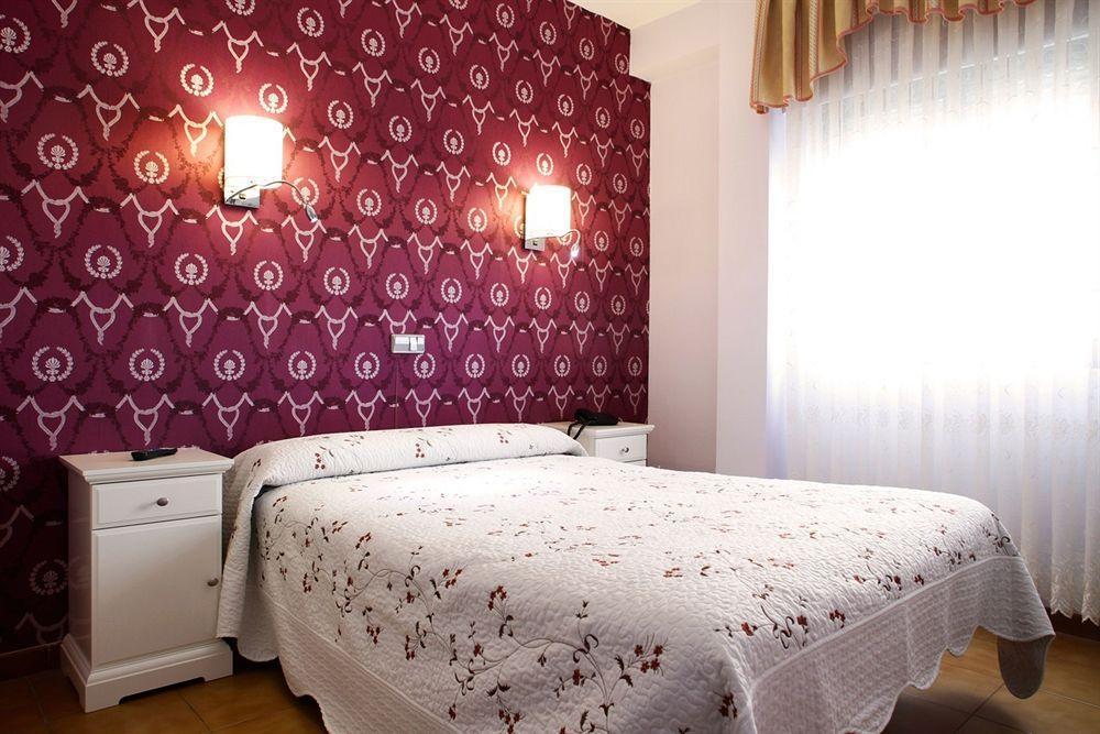 Hostal Los Angeles Madrid Eksteriør bilde